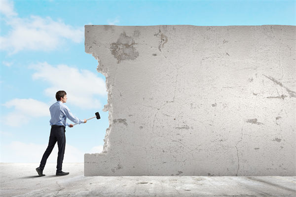 部門壁壘固化協(xié)作失靈，戰(zhàn)略推進(jìn)處處受阻怎么解？