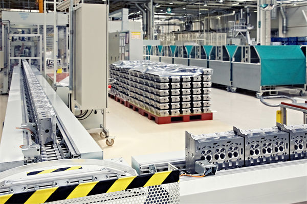 中小企業(yè)應用精益生產(chǎn)，面臨哪些特殊挑戰(zhàn)與機遇？