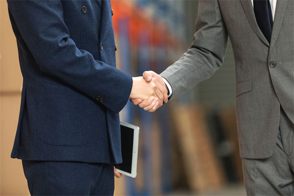 精益生產(chǎn)管理咨詢公司，能幫工廠減少浪費(fèi)降成本嗎？